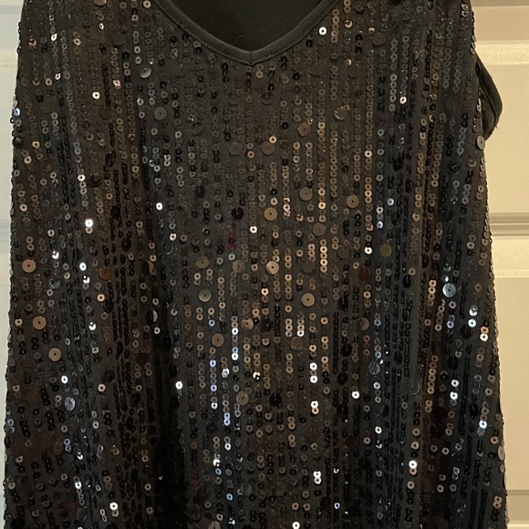 Black sequin, racer back tank size large - Picture 2 of 3